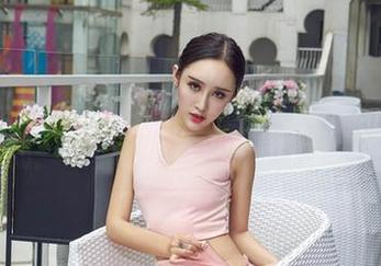 AISS爱丝(黄金版) – 西雅与她的女骑士作品：观看时千万别被迷住哦！