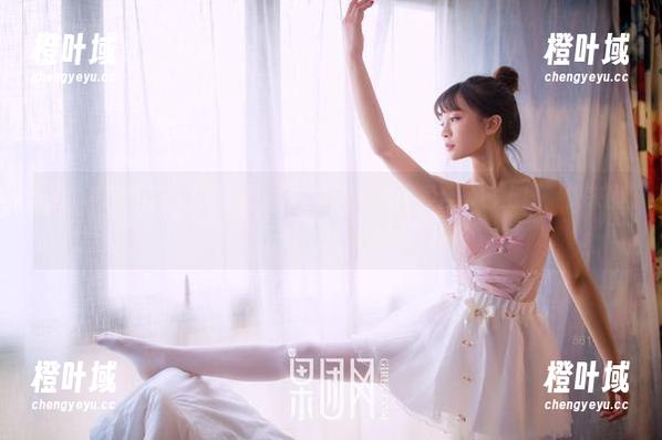 GIRLT果团网 - 别犹豫！龚玥菲的最新可爱合集已上线，快来围观！