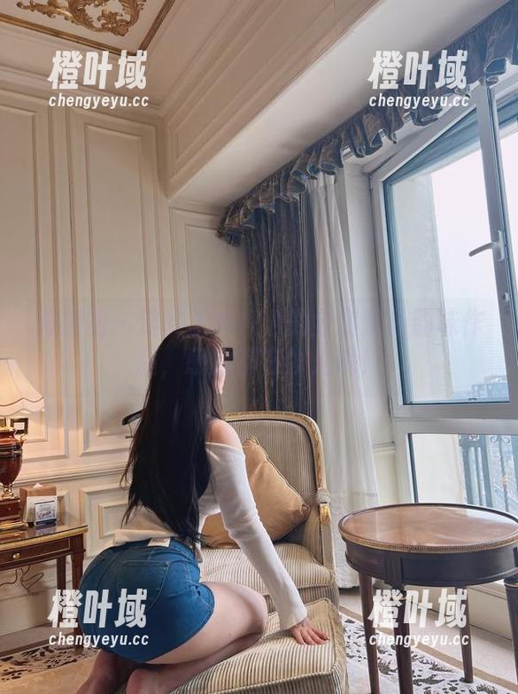 微密圈 - 漫步于MIYA的全套紫色韵味作品，感觉都在发光呢！