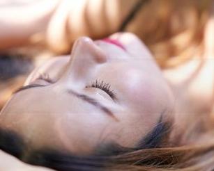 MiiTao蜜桃社 – 赵灵儿Linger最新写真：粉色系列，随时随地都能引起少女心暴击！