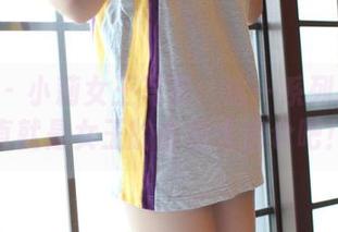 ROSI – 小莉女王写真：这一系列服装简直就是女王的衣柜大清仓吧！