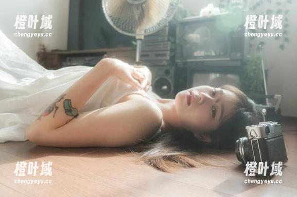为什么Sira(시라)的美脚私拍合集让我心痒？点开就知道了