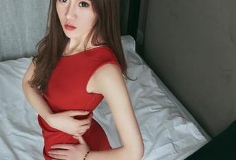 TouTiao头条女神 – 美纳子的体操服之旅：高清写真集和一丝不经意的风