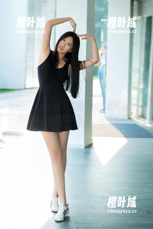 TuiGirl推女郎 - 王馨瑶的皮衣高清资源，瞬间提升你的时尚气场，试试就知道！