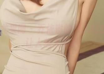 UGirls尤果网 – 乔依琳的双人幻想：原图让人想入非非