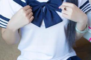 UGirls尤果网 – 看！娜依灵儿的网袜，原图无圣光，真的是出奇的美！