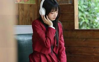 Xiuren秀人网 – 丹妮Danny的礼服写真，带你走进无圣光的神秘氛围