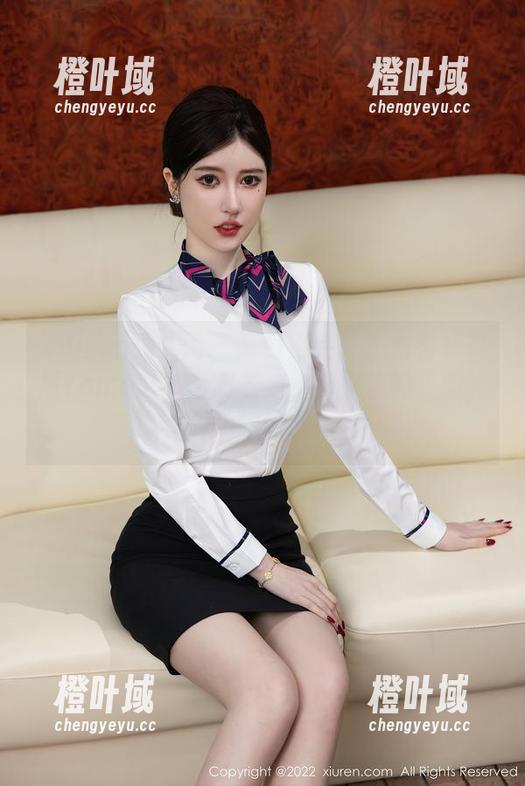 Xiuren秀人网 - 夏日不完整？看看杨晨晨Yome泳装套图更新，补充你的“阳光维生素”！