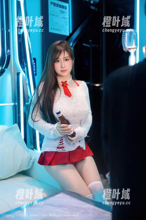 Xiuren秀人网 - 看看桃色奶酪的少女图集，最新作品都藏着什么小惊喜？