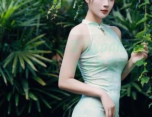 Xiuren秀人网 – 王馨瑶yanni夏日合集：你以为是照片？不，这是夏天的调皮回忆！