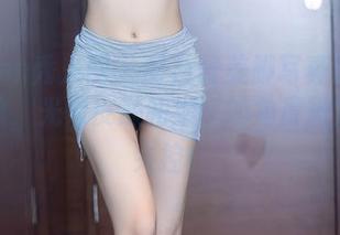 Xiuren秀人网 – 萌白酱美脚写真集：高清体验，光滑皮肤和细腻的角度简直让人失控！