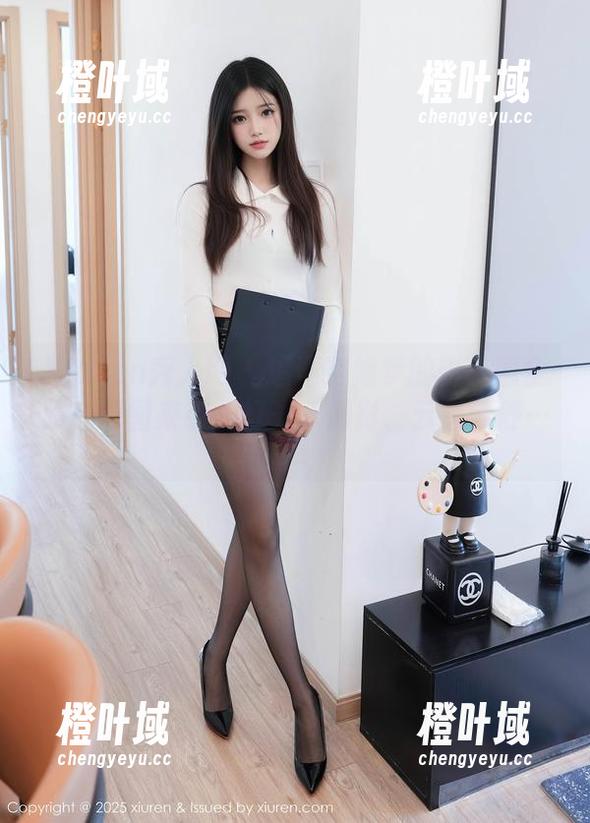 Xiuren秀人网-谢小蒽 Xiuren秀人网 - 追逐空姐梦的谢小蒽全集,原图来袭,灯光、侧影、云卷云舒……