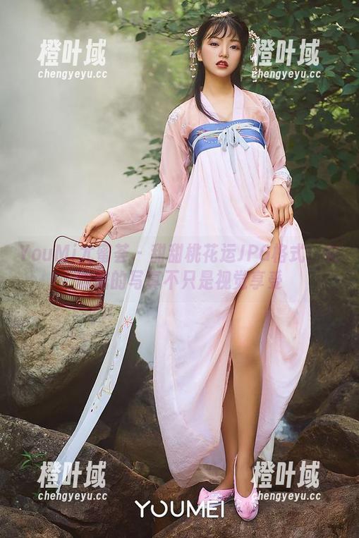 YouMi尤蜜荟-安璐璐 YouMi尤蜜荟 - 甜甜桃花运JPG格式:安璐璐的写真不只是视觉享受