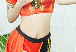 YouMi尤蜜荟 – 李承美夜半酒女——最新美图，喝了这杯，再也停不下来！