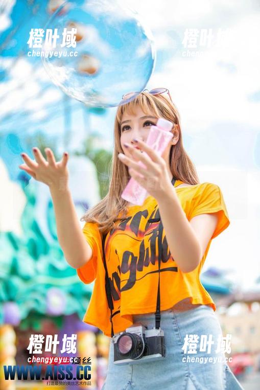 aiss - 索菲的汽车医生图集：车与美女的疯狂搭配！