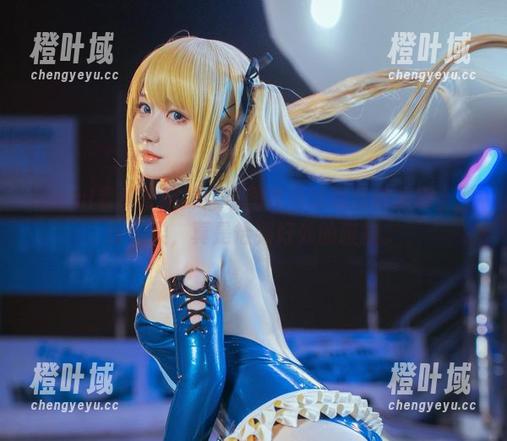 izumi泉桃子妹妹：当图库里的清新桃子遇上那份温柔，真是恰到好处的碰撞。