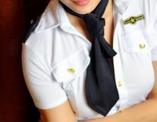 pans – 看李沫在家如何用一杯咖啡撑起一场居家写真秀。