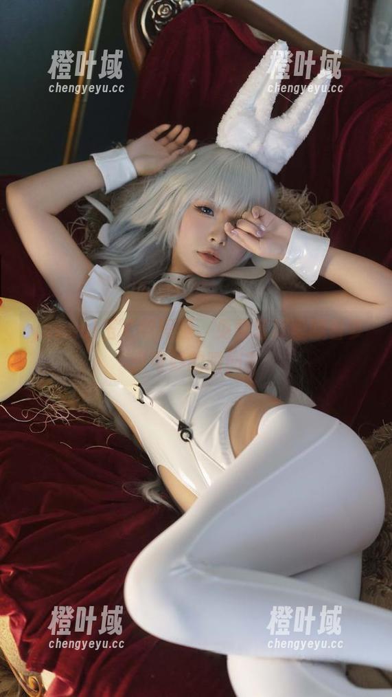 yuuhui玉汇 yuuhui玉汇的美腿,免费写真里藏着多少奇妙的瞬间?