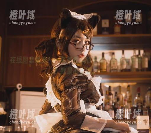 在线图集曝光！一笑芳香沁的学姐，你想看看吗？我是不太想。