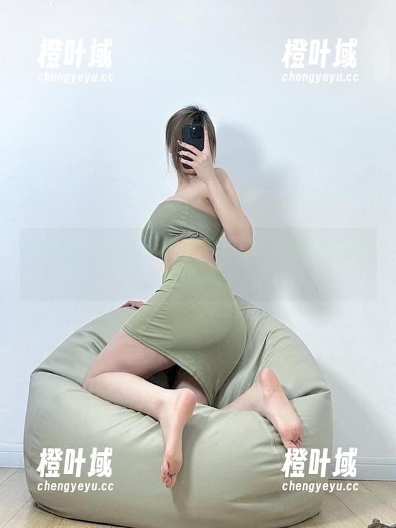 微密圈 - 乙醇子的灰色丝袜：定制艺术的另类探险