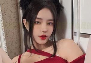 在今汐的私拍丝袜资源里，找到你心底的小秘密！