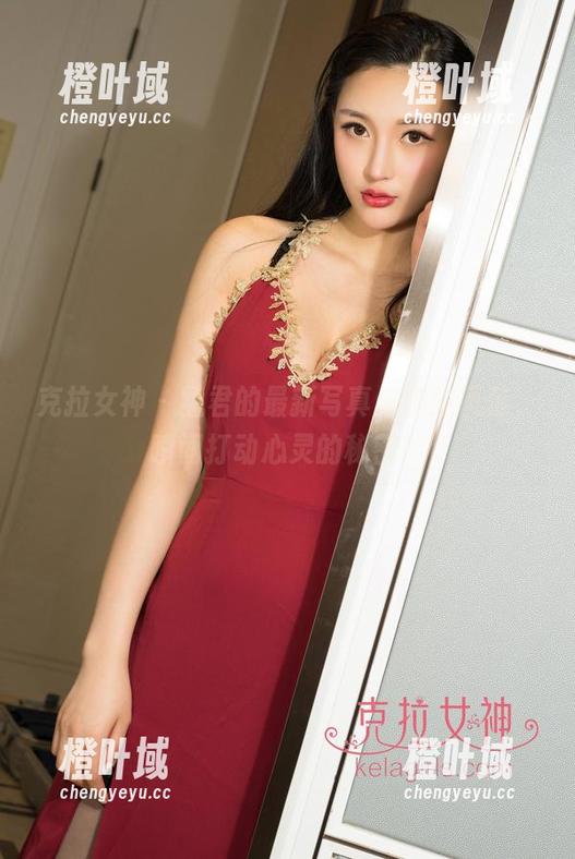 克拉女神 - 孟君的最新写真：御姐风范，瞬间打动心灵的秘密！