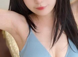 当发条少女yoki遇上牛仔裤：无圣光作品背后的趣味生活