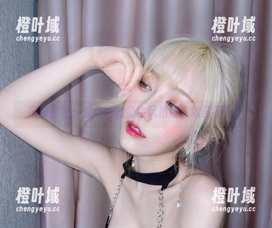 啾小妍 高清图包:啾小妍的奶牛风格让人欲罢不能!