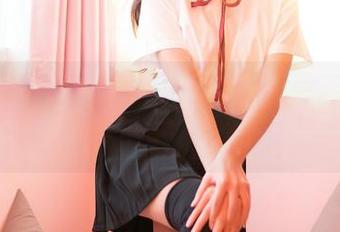 嗲囡囡 – 不只是豹纹！Emily尹菲的精选合集里藏着大惊喜