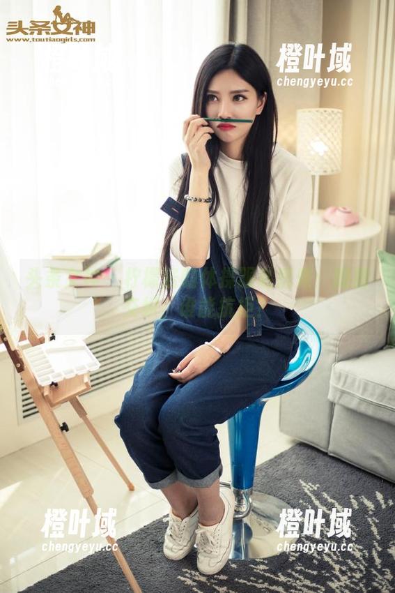 头条女神 - 柠檬酱的体操服私房秀：酸甜交织，谁能抗拒？
