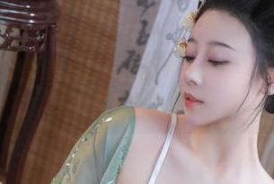 优雅与长腿的碰撞！奈汐酱Nice精选写真集，快来看美腿的真实版？