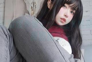 一份快递的意外惊喜：女主K性感快递员原图精选