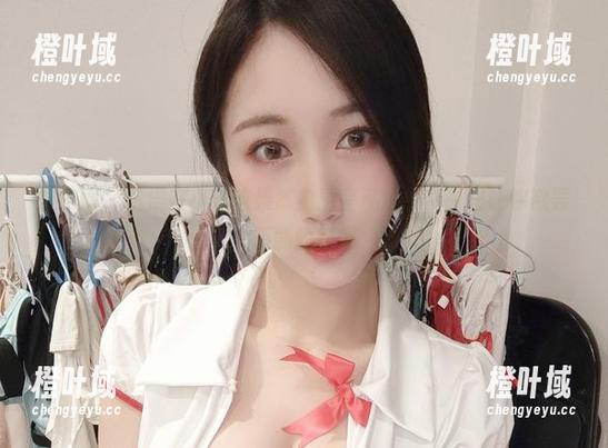 小玉吃果冻 微密圈 - 沉浸在小玉吃果冻的浴室私拍中,原图让你欲罢不能的瞬间