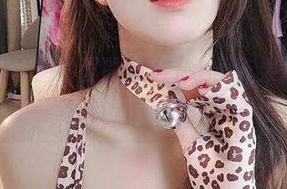 微密圈 – 图片里的心跳｜小玉吃果冻520挚爱献礼，全新图库大放送