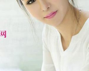 尤果网 – 研依短裙写真合集：你绝对不想错过的‘短’暂美好！