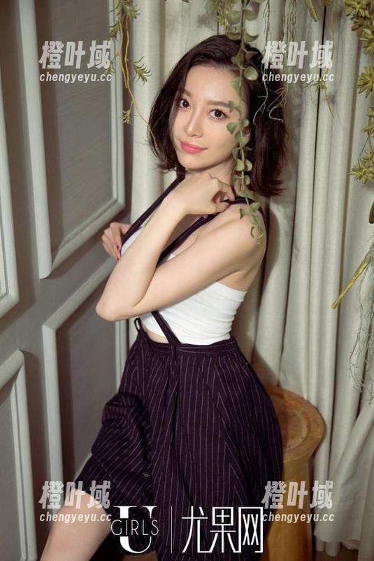 尤果网-萌琪琪 尤果网 - 私房里的运动风:看看萌琪琪如何把汗水拍得动人