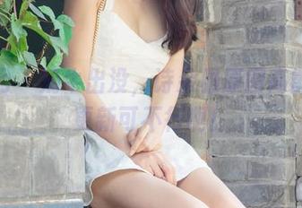 尤果网 – 奶牛出没，诗朵雅原图高能，不更新可不行啊！
