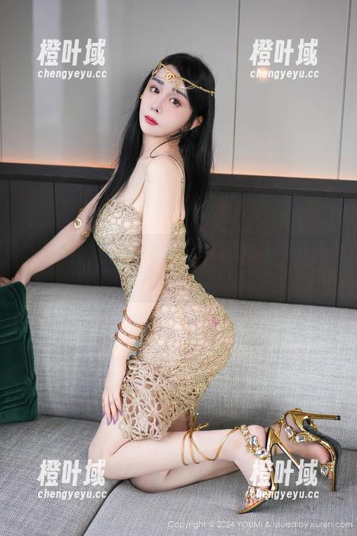 尤蜜荟 - SOLO_尹菲的礼服写真集：看完，我的脑袋里只剩下赞叹和无限遐想