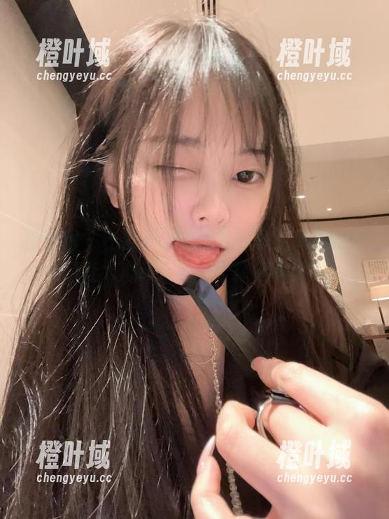 微密圈 - 左公子666图包分享，体操服也能让人心动，完美诠释运动美！