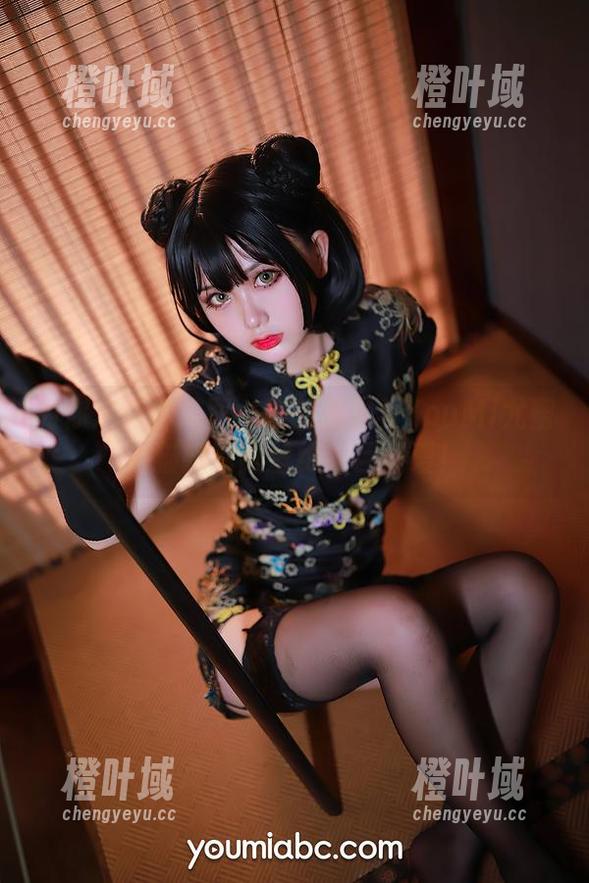您的蛋蛋 为你定制的美图:您的蛋蛋与YouMi尤蜜的猫娘制服壁纸,巨可爱!