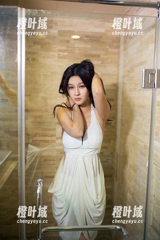 推女郎 - 不下载谭冰美脚的写真集，你真的知道自己在缺什么吗？