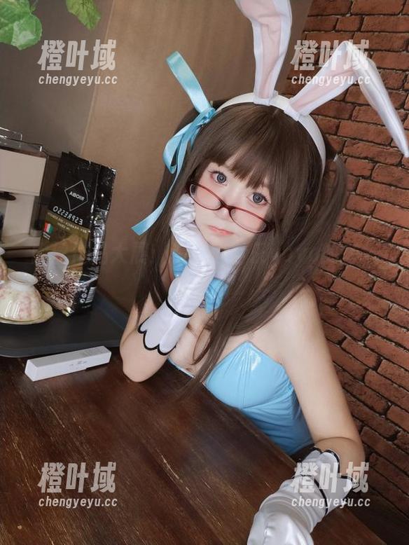 肉丝作品大展：追随摇摇乐yoyo的每一道光影
