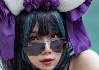 白衬衫与末夜787：无圣光的惬意，图集里藏着的小秘密。
