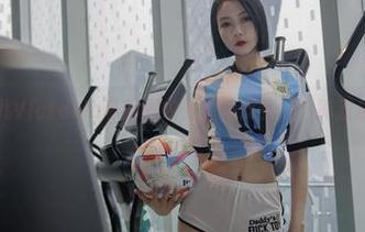 微密圈 – 果儿Victoria私房图包里的漆皮女王，简直让人心跳加速