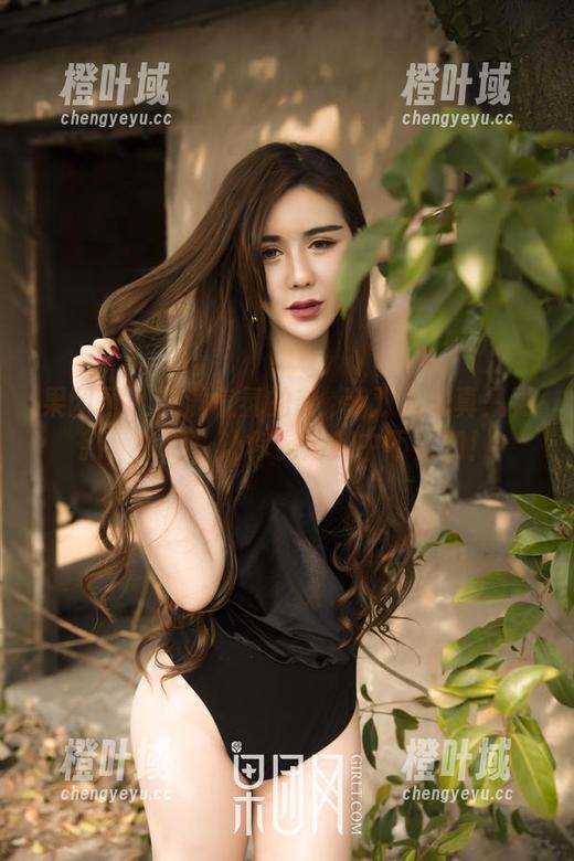 果团网 - 充满气氛的龚玥菲双人写真集更新，来吧，让你晃荡其中不自知！