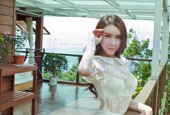 果团网 – 龚玥菲——把你的‘御姐’幻想一网打尽的写真大咖！