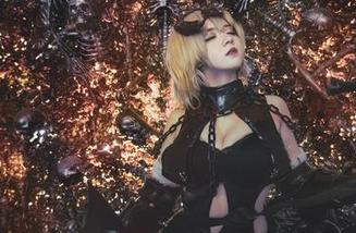 渊秧又在晒在线美图了，LOVELIVE-东条希这次又是满分啊！