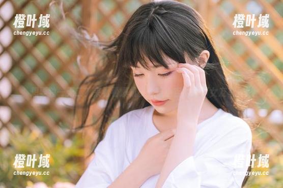 想要独一无二？来看看爆机少女喵小吉的定制女友写真！