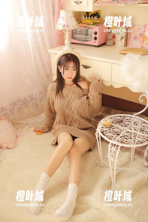 要不要这么美！猫九酱海边写真原图资源，释放你内心的小粉红。