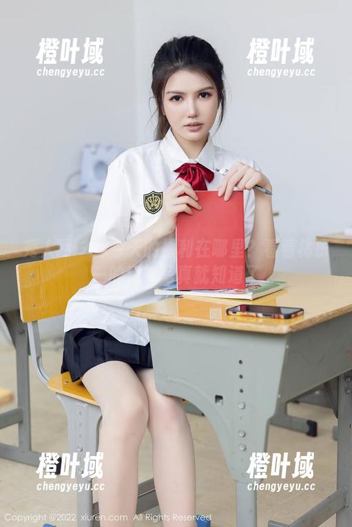 秀人网 - 你今天的福利在哪里？看看林乐一的清纯写真就知道了